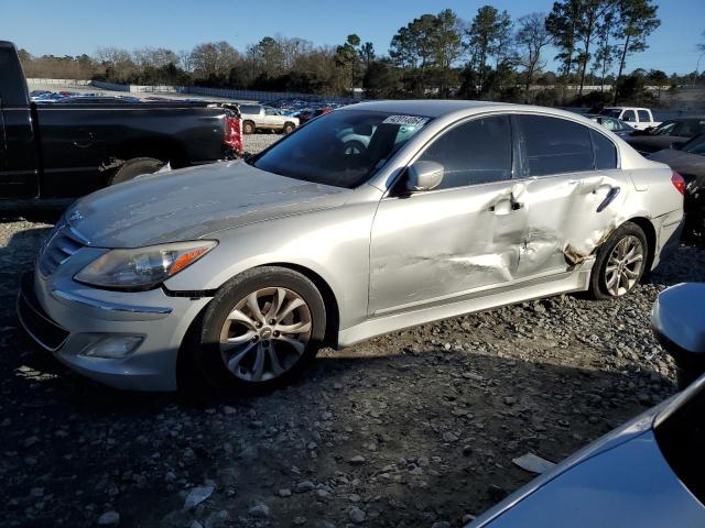 Hyundai Genesis (2013)