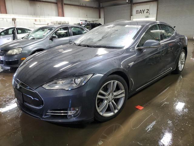 Tesla Model s (2016)