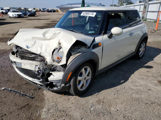 Mini Cooper (2010)