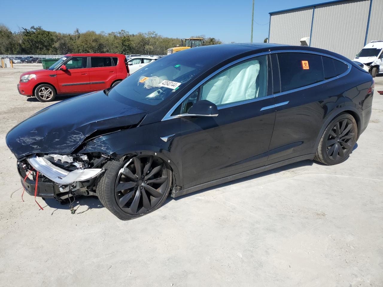 Tesla Model x (2017)