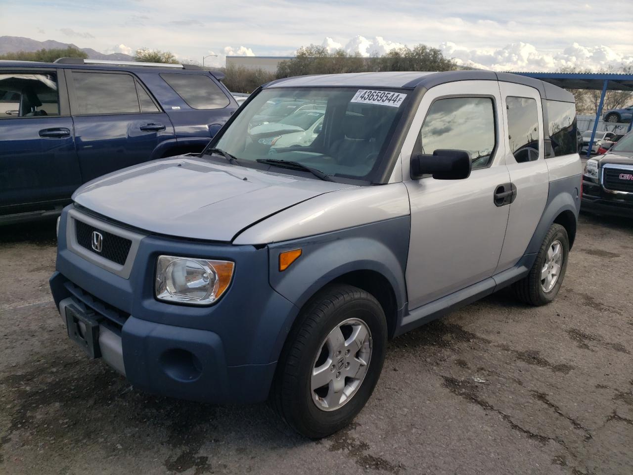 Honda Element (2005)