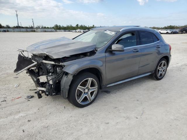 Mercedes-benz Gla-class (2015)