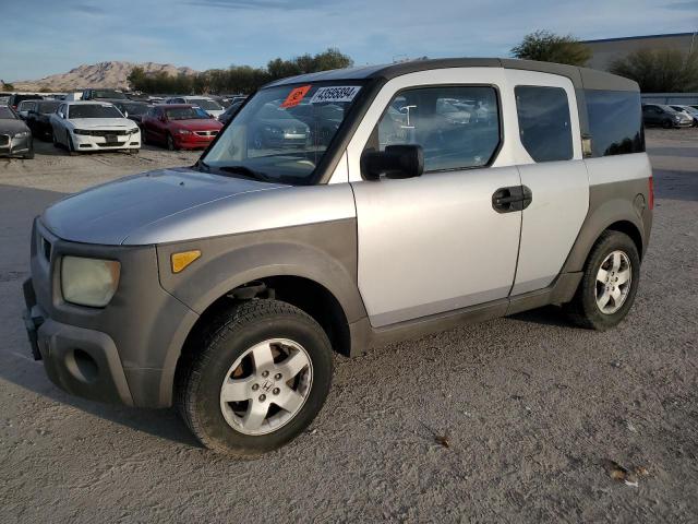 Honda Element (2004)
