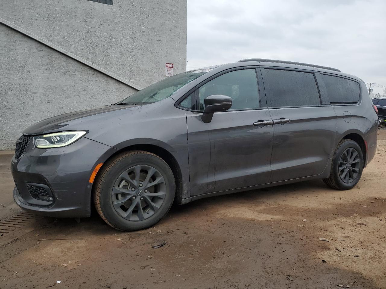 Chrysler Pacifica (2021)