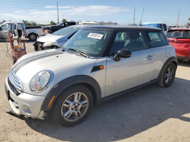 Mini Cooper (2012)