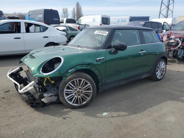 Mini Cooper (2022)