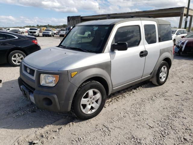 Honda Element (2004)