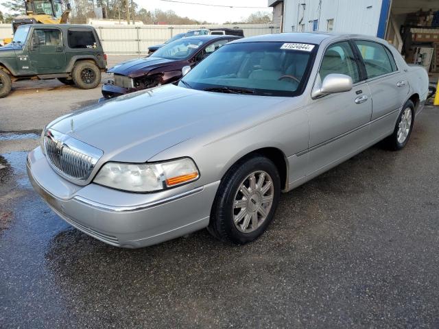 Lincoln Towncar (2007)