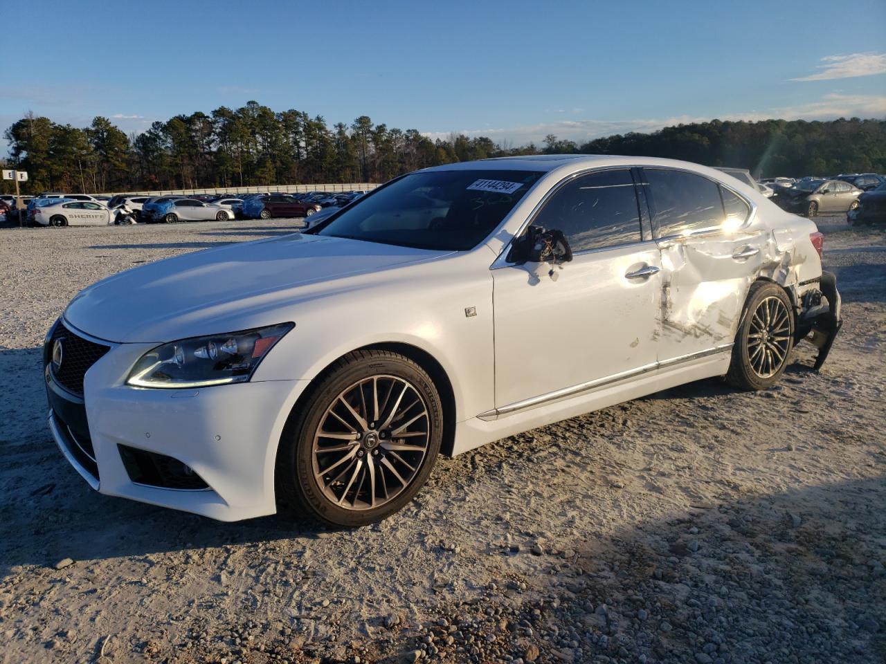 Lexus Ls (2014)