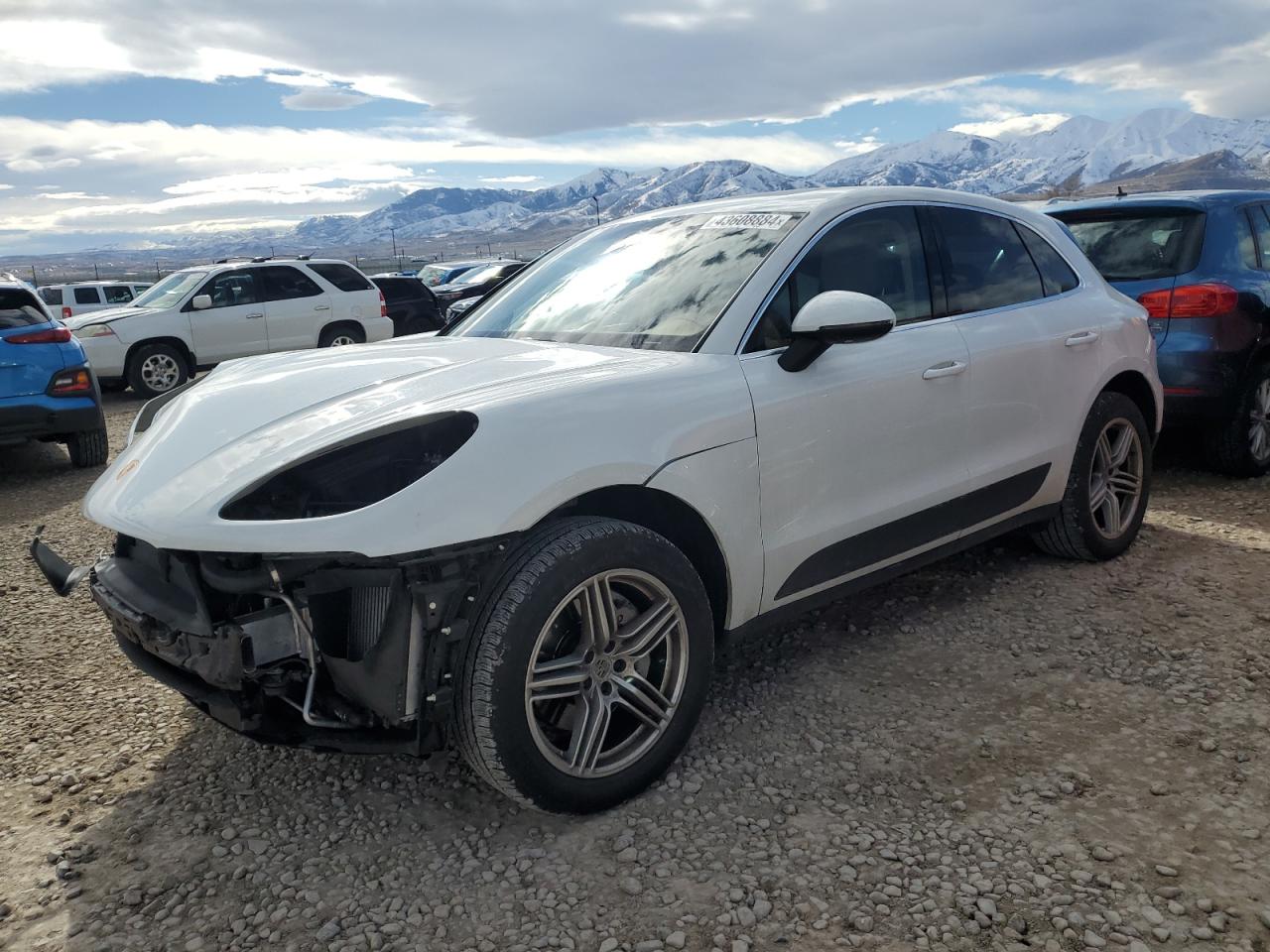 Porsche Macan (2016)