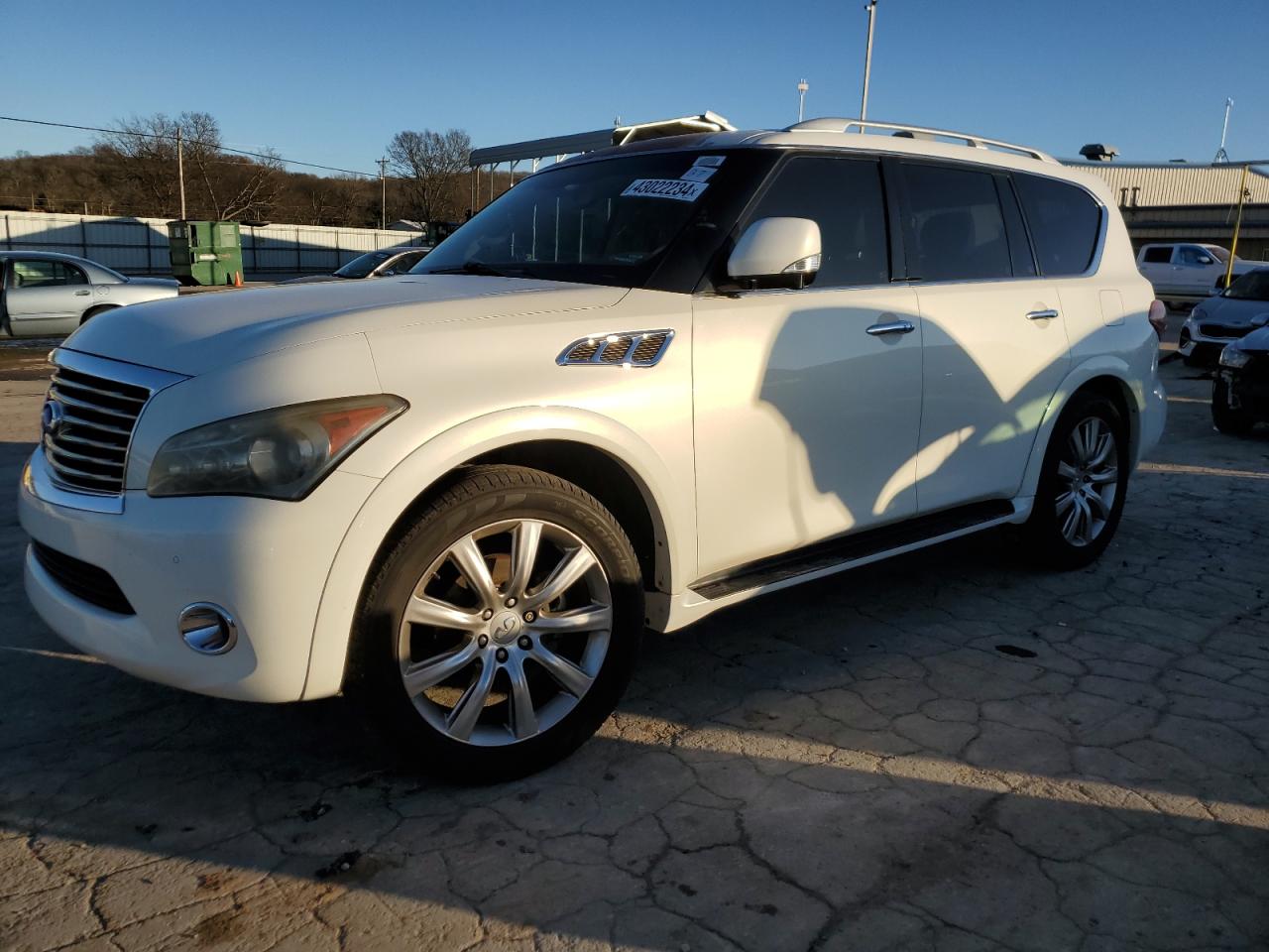 Infiniti Qx56 (2012)