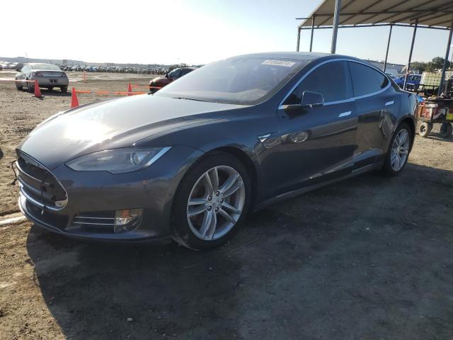 Tesla Model s (2016)
