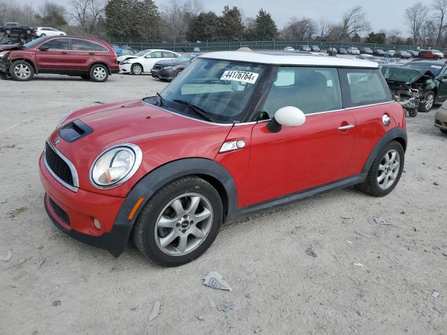 Mini Cooper (2010)