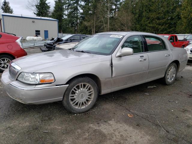 Lincoln Towncar (2009)