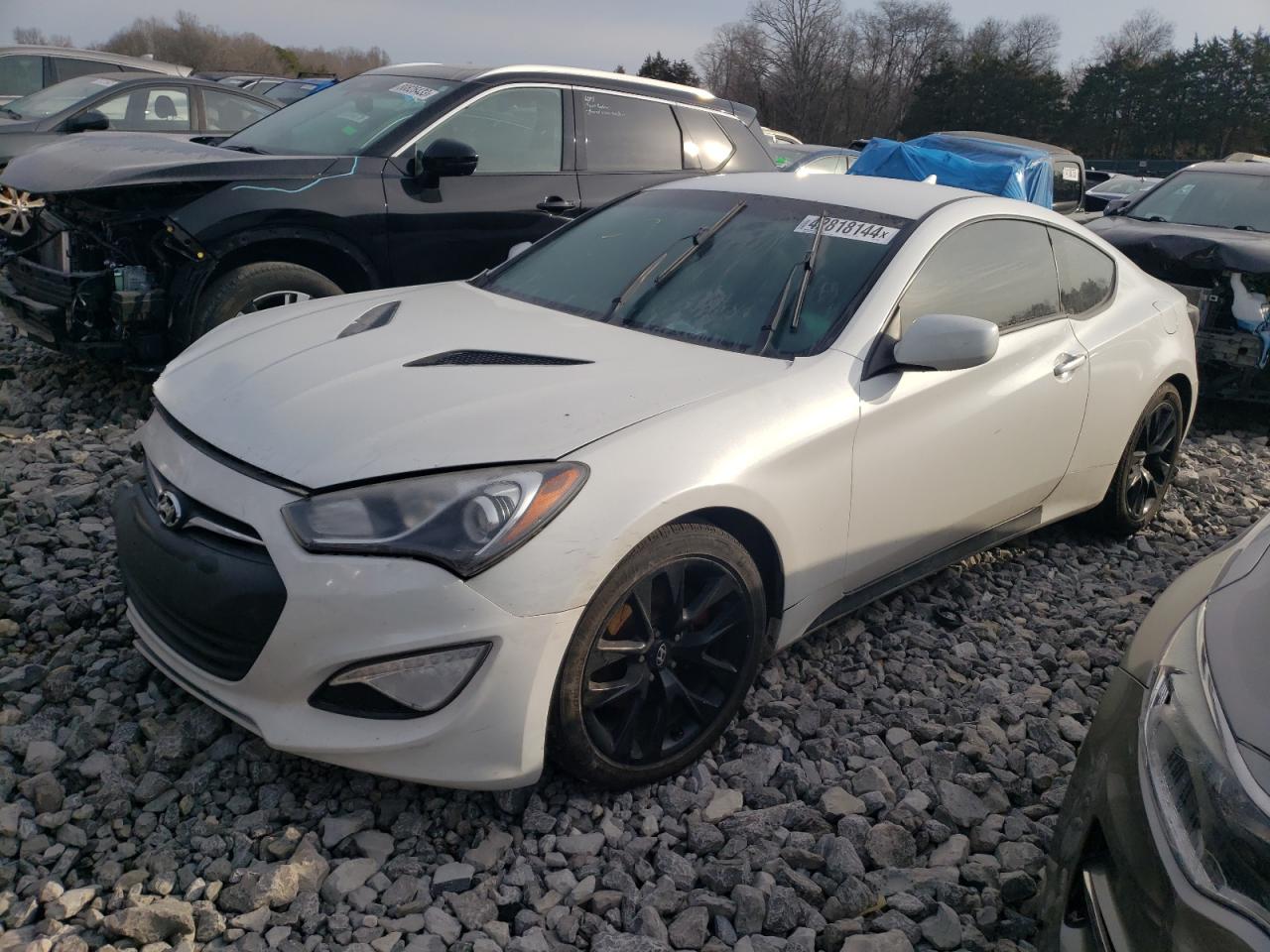 Hyundai Genesis (2013)