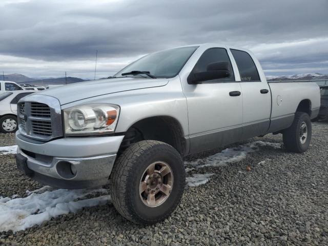 Dodge Ram 2500 (2005)
