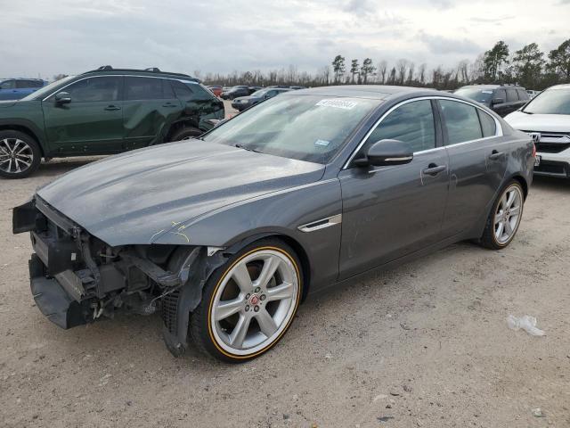 Jaguar Xe (2017)