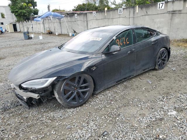 Tesla Model s (2021)