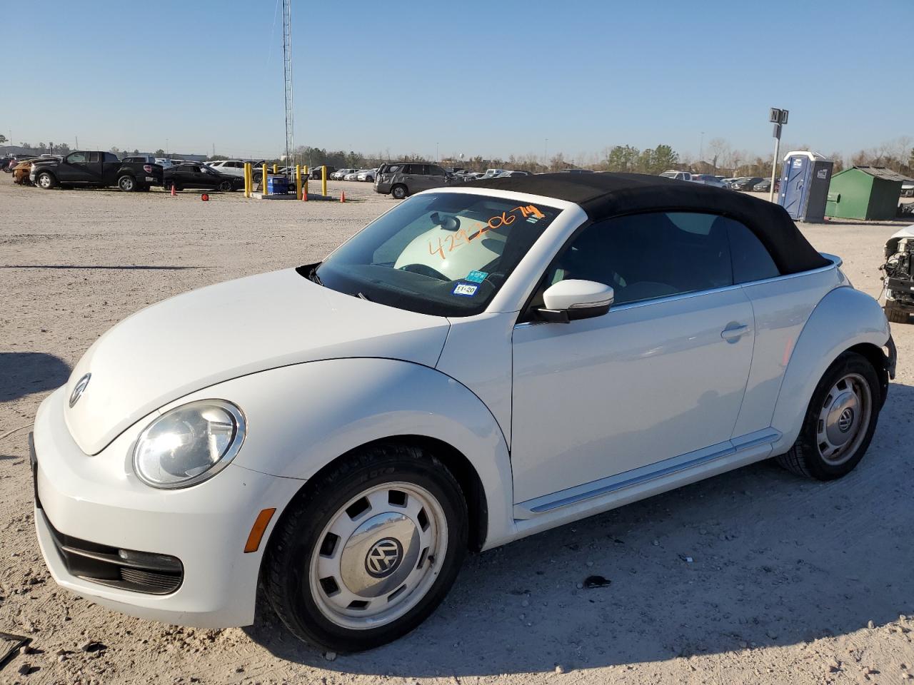 Volkswagen Beetle (2015)