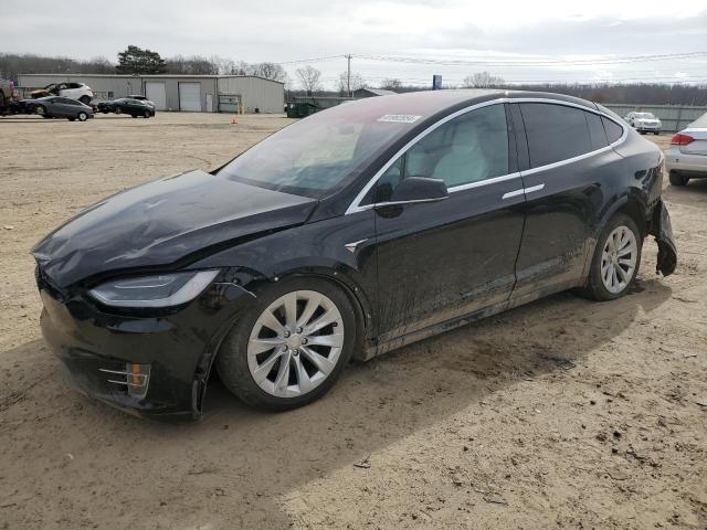 Tesla Model x (2017)