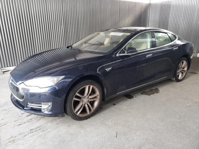 Tesla Model s (2014)