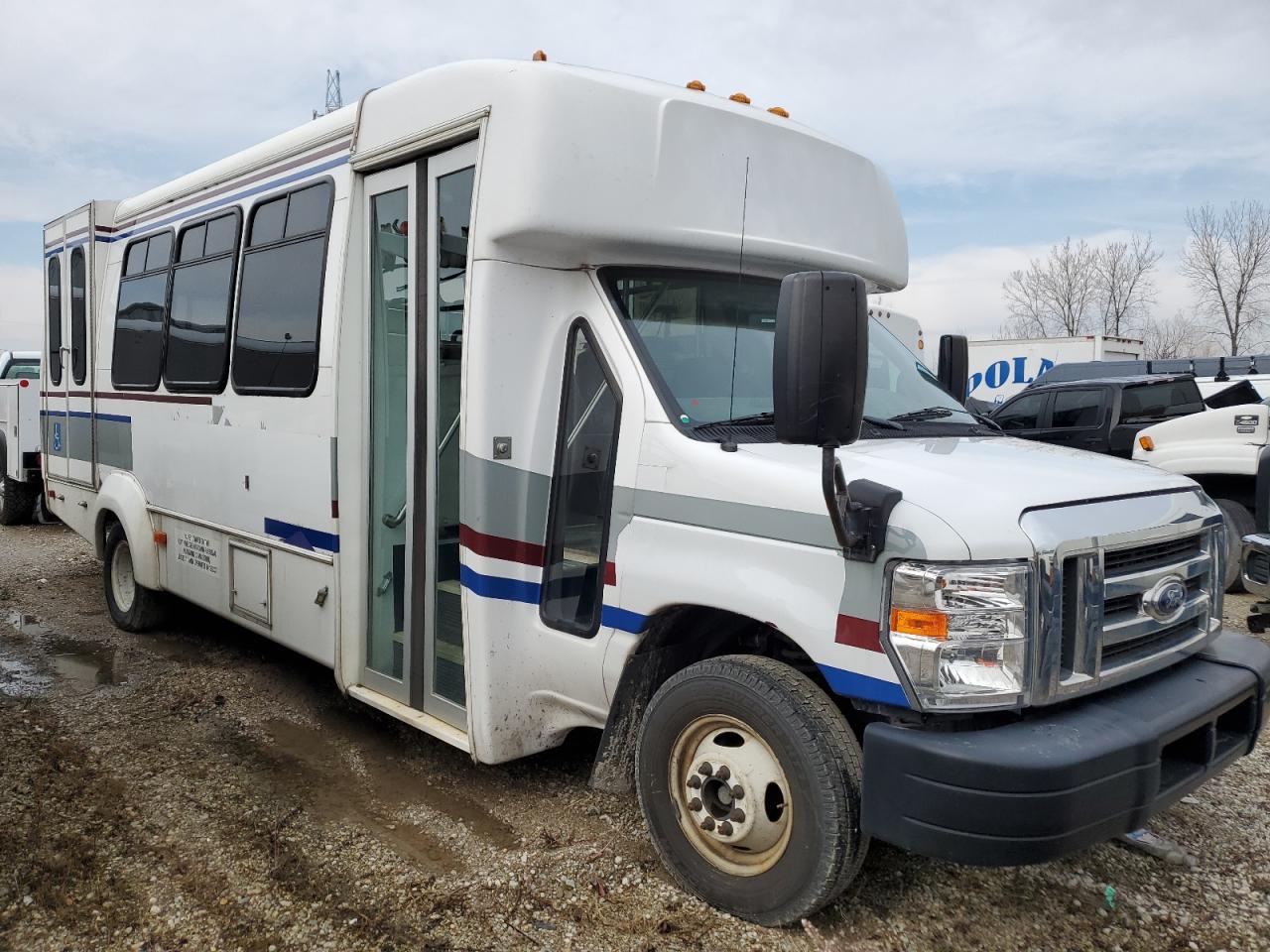 Ford Econoline (2017)