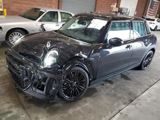 Mini Cooper (2024)