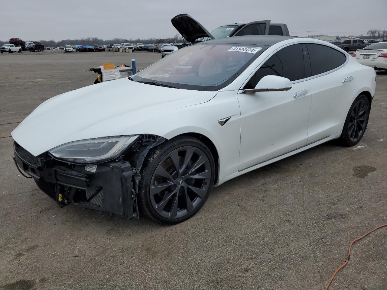 Tesla Model s (2018)