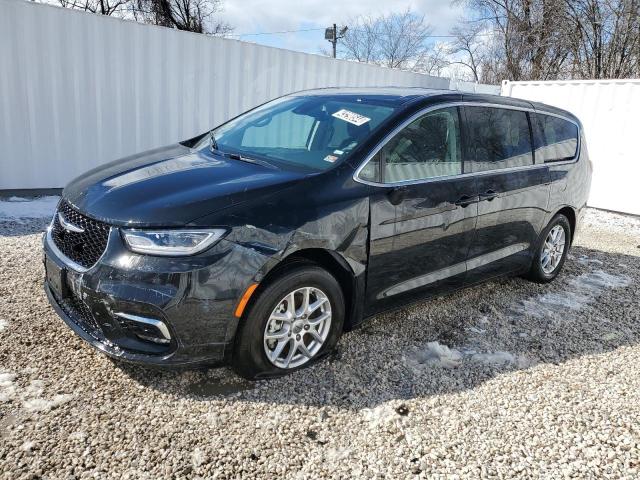 Chrysler Pacifica (2023)