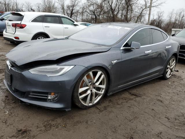 Tesla Model s (2016)