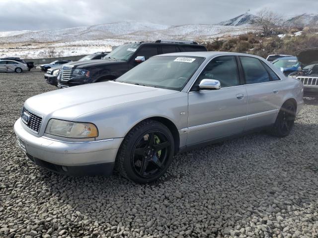 Audi S8 (2001)