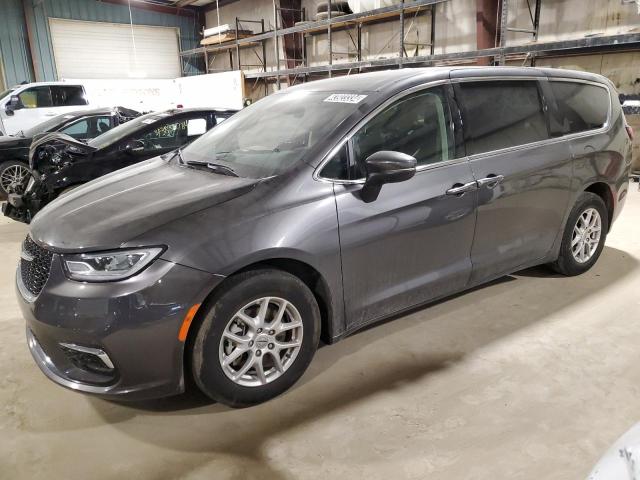 Chrysler Pacifica (2023)