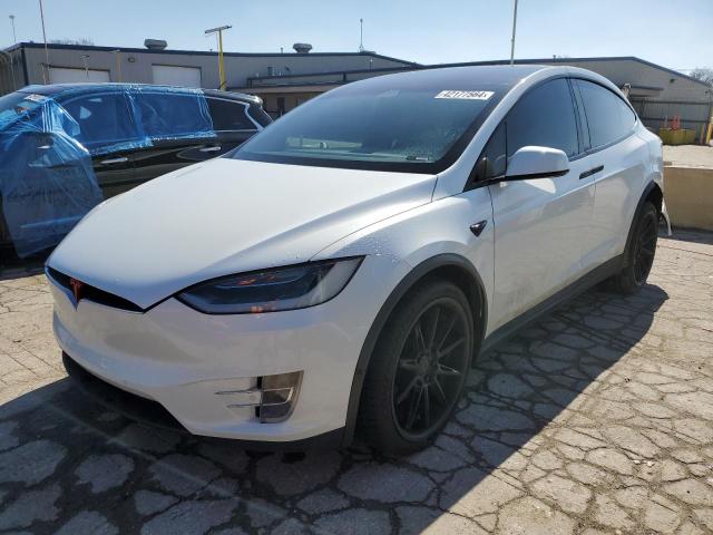 Tesla Model x (2016)