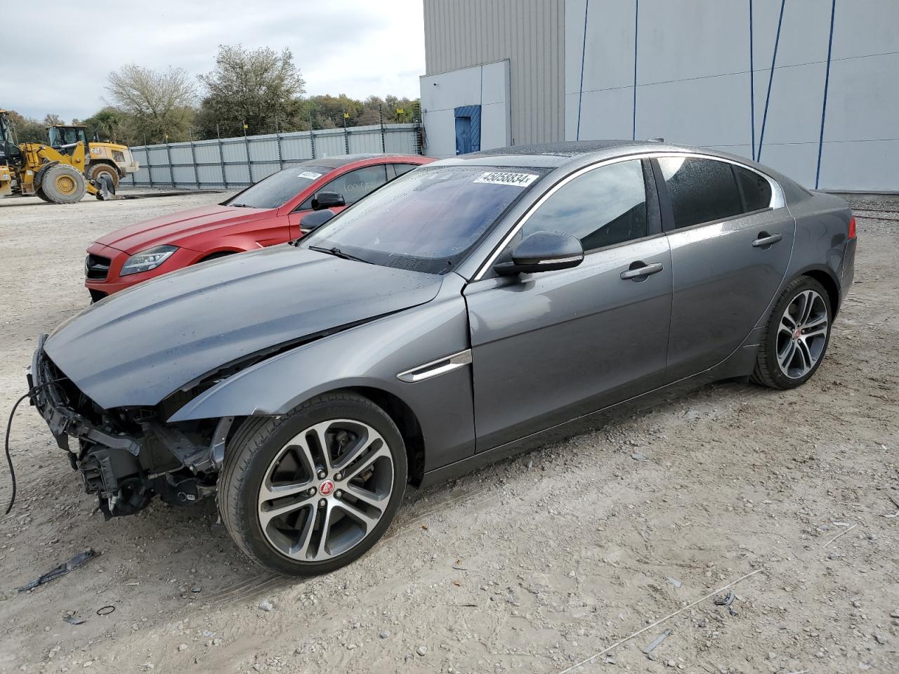 Jaguar Xe (2017)
