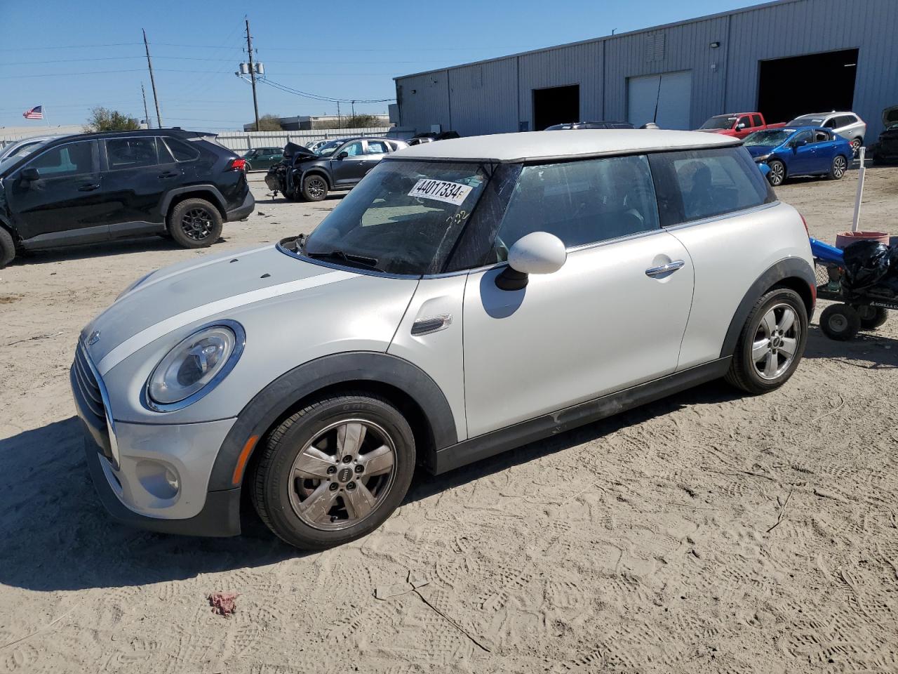 Mini Cooper (2017)