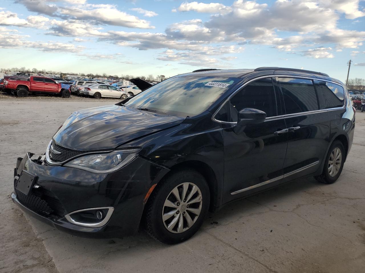 Chrysler Pacifica (2017)