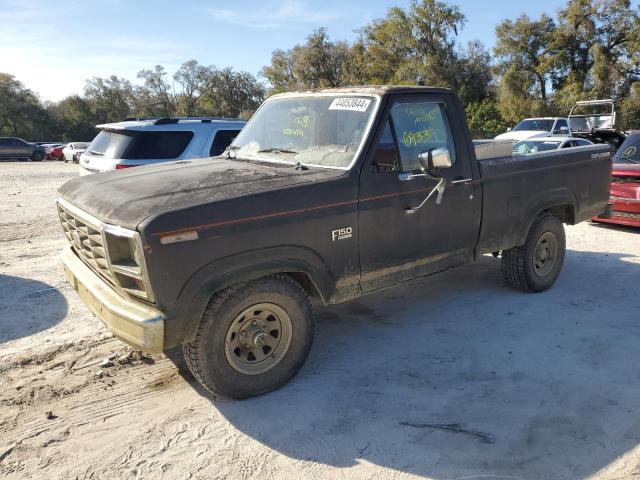 Ford F150 (1985)