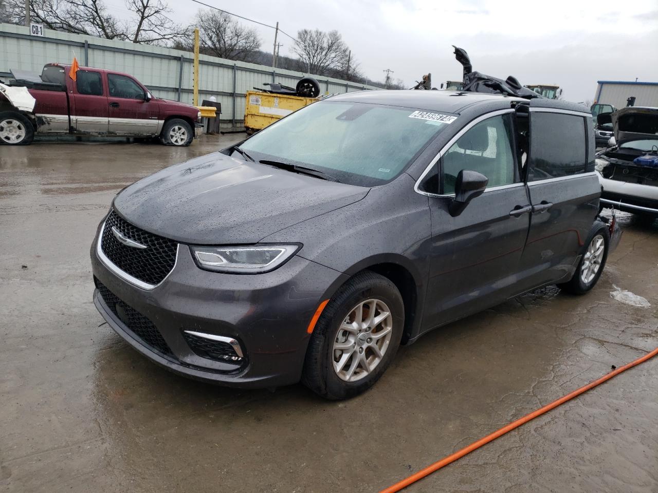 Chrysler Pacifica (2023)