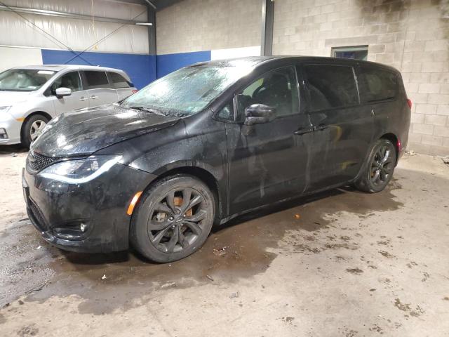 Chrysler Pacifica (2018)