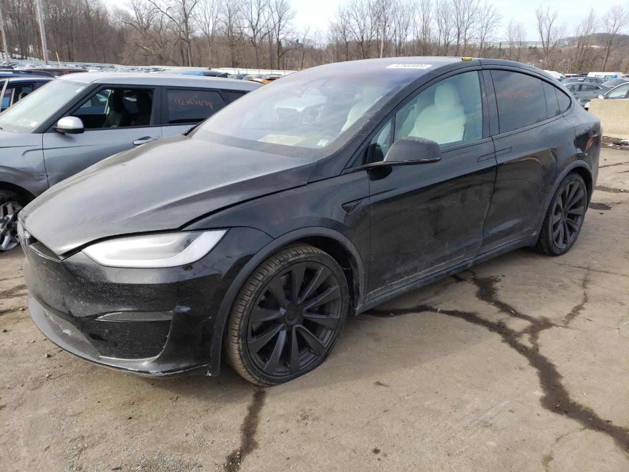 Tesla Model x (2022)