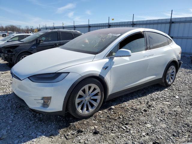 Tesla Model x (2020)
