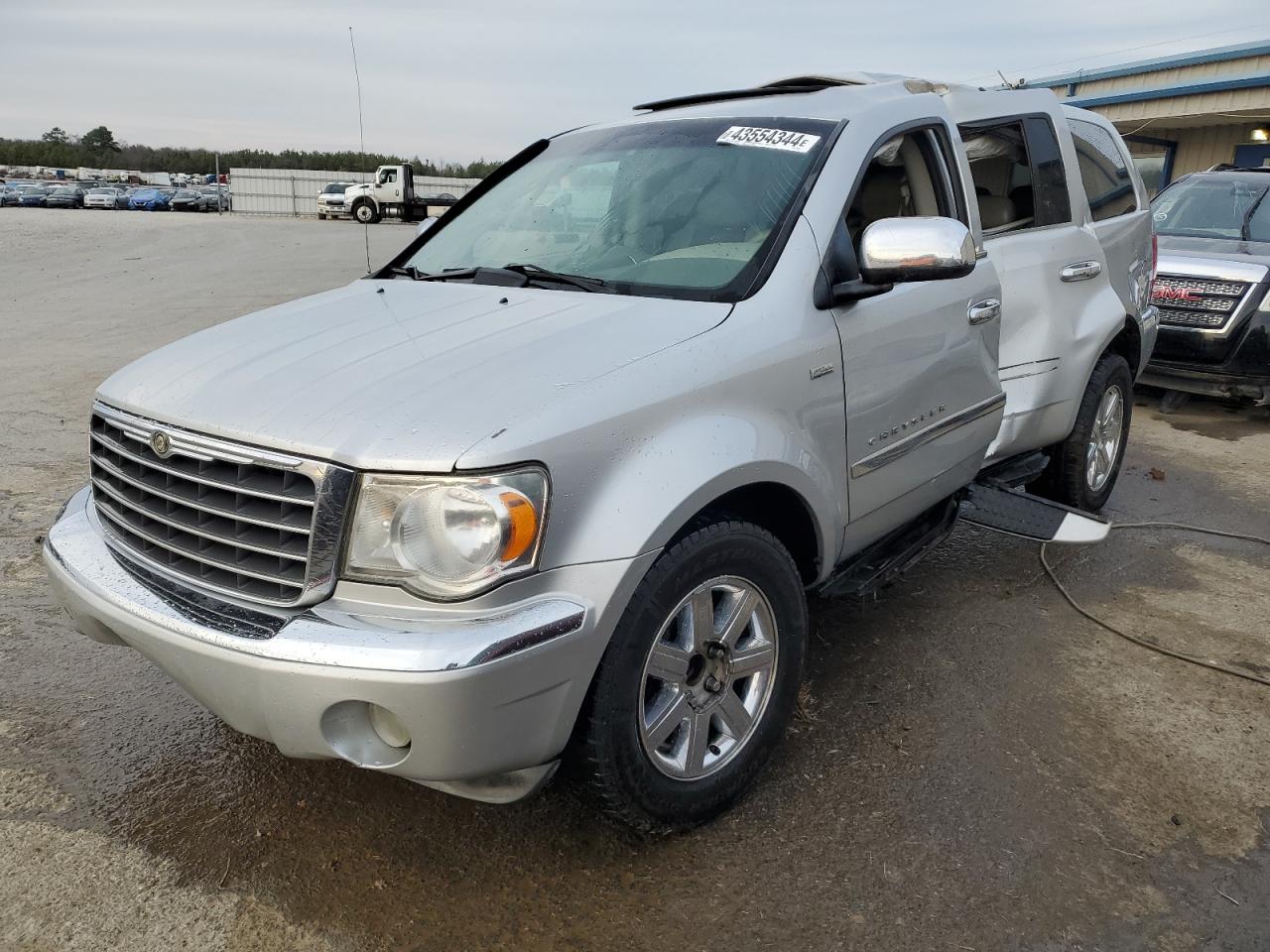 Chrysler Aspen (2008)