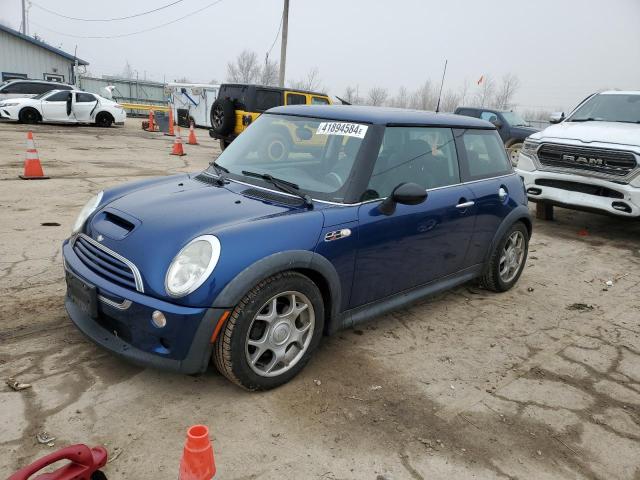 Mini Cooper (2004)