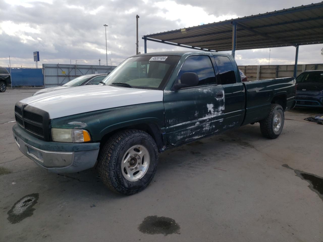 Dodge Ram (2000)