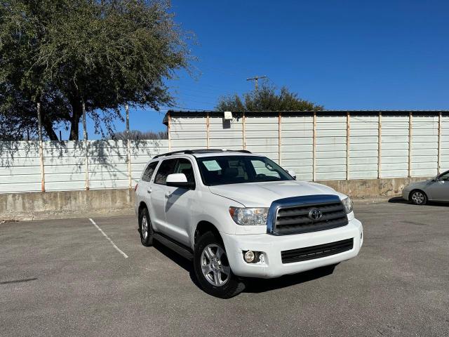 Toyota Sequoia (2015)