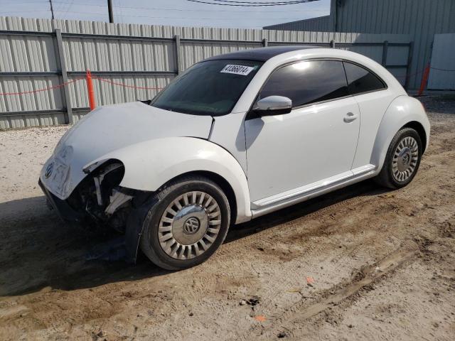 Volkswagen Beetle (2015)