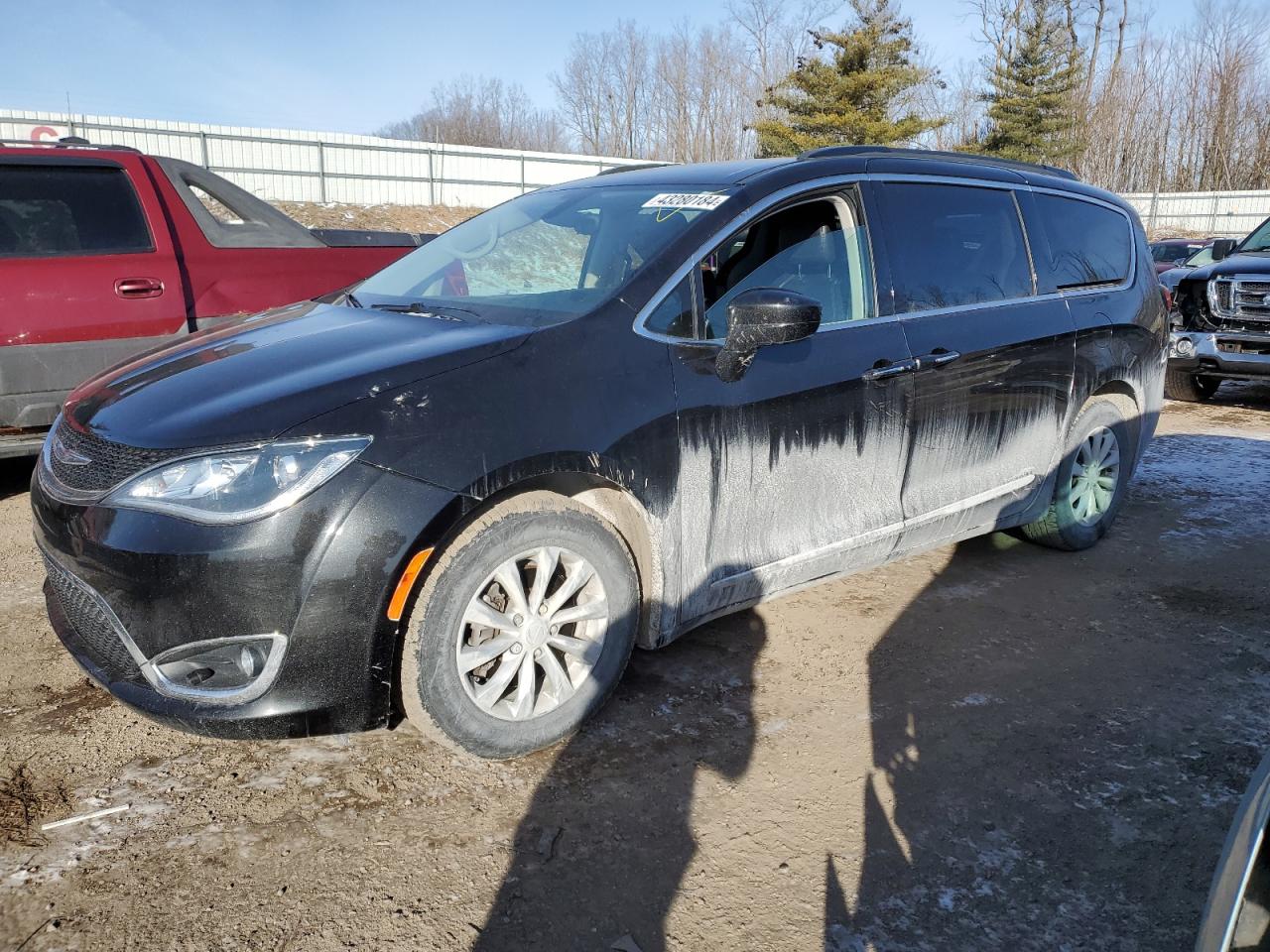 Chrysler Pacifica (2017)