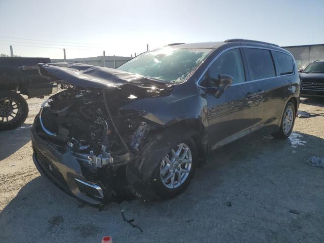 Chrysler Pacifica (2022)