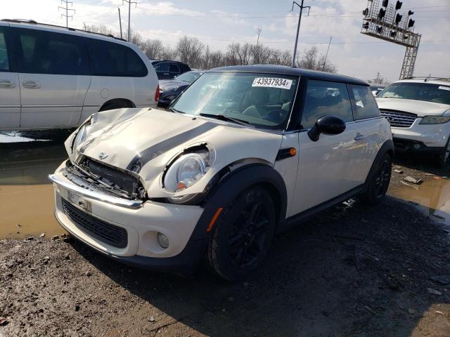 Mini Cooper (2012)