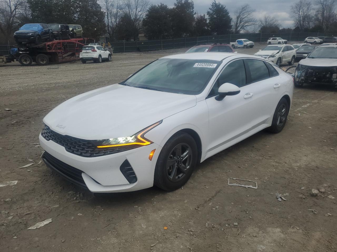 Kia K5 (2022)